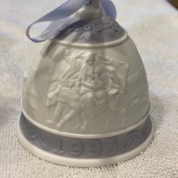 LLADRO Christmas Bells Set of 6 - Picture 6 of 6